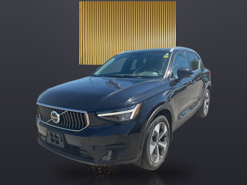 2024 Volvo Xc40 CORE DARK THEME